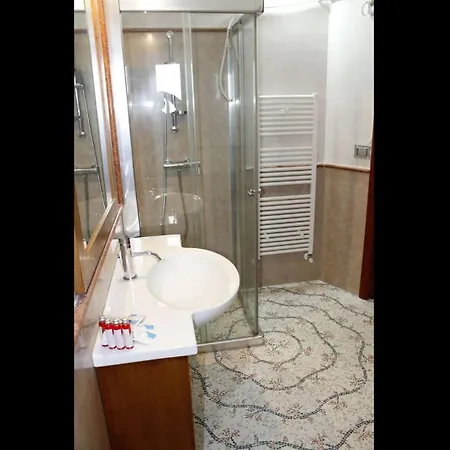 Palazzo De Donno App No04 * Санта-Чезареа-Терме