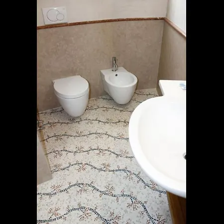 Palazzo De Donno App No04