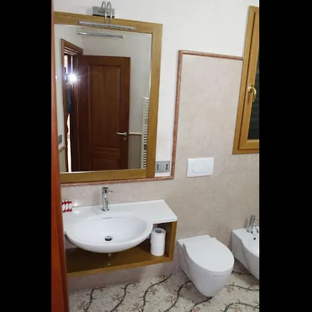 Palazzo De Donno App No04 * Санта-Чезареа-Терме